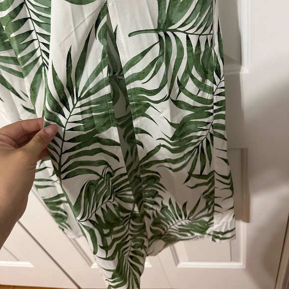 SHEIN Women’s Solid Cami Top and Tropical Split Skirt - Picture 6 of 12